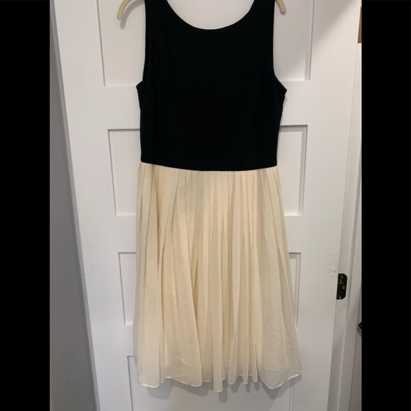 Talbots Timeless Dress - Picture 1 of 3